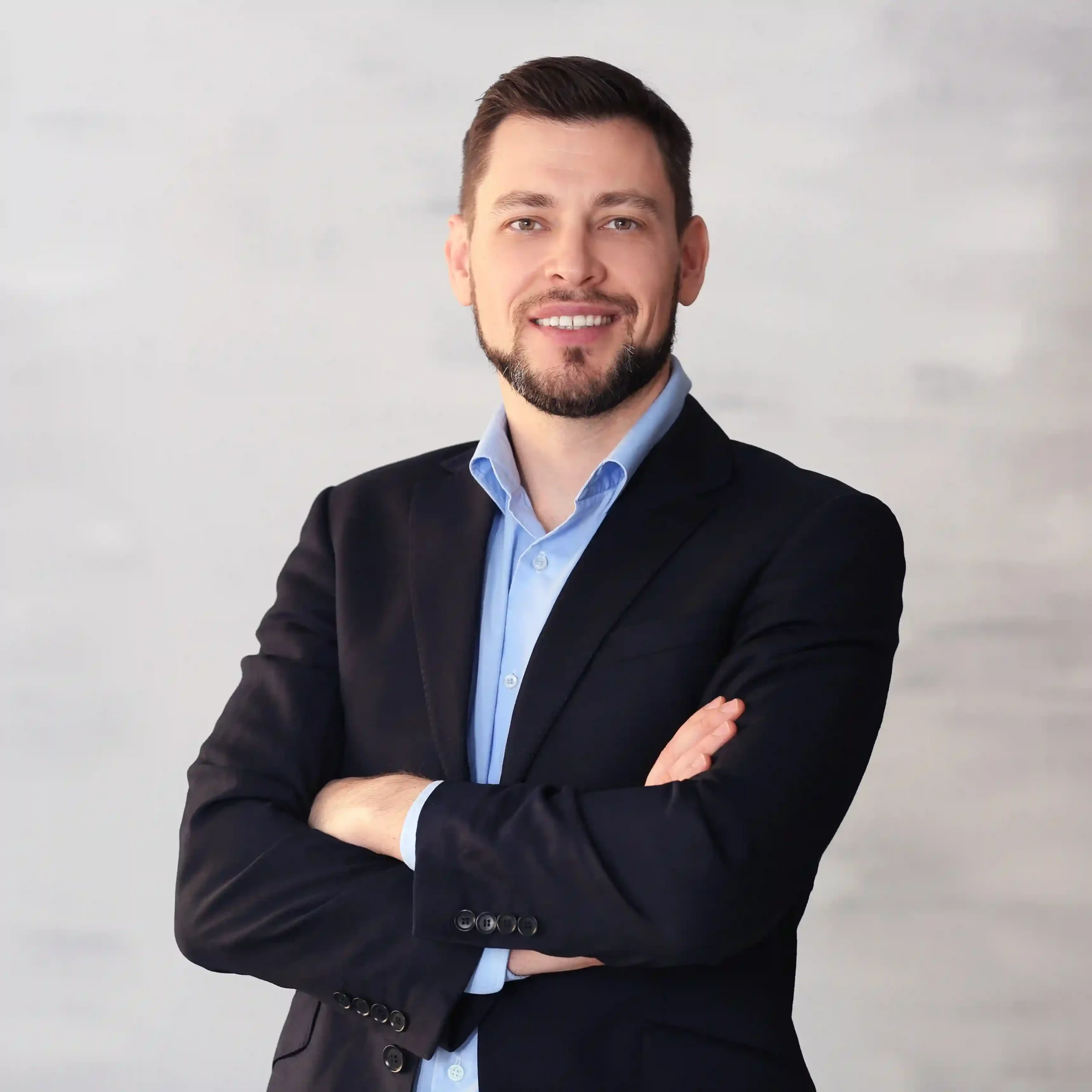 The visual highlights a routing specialist who can help teams understand how Indosoft ACD optimizes call flows and boosts operational efficiency. Professional support expert ready to help users improve call routing with Indosoft ACD.