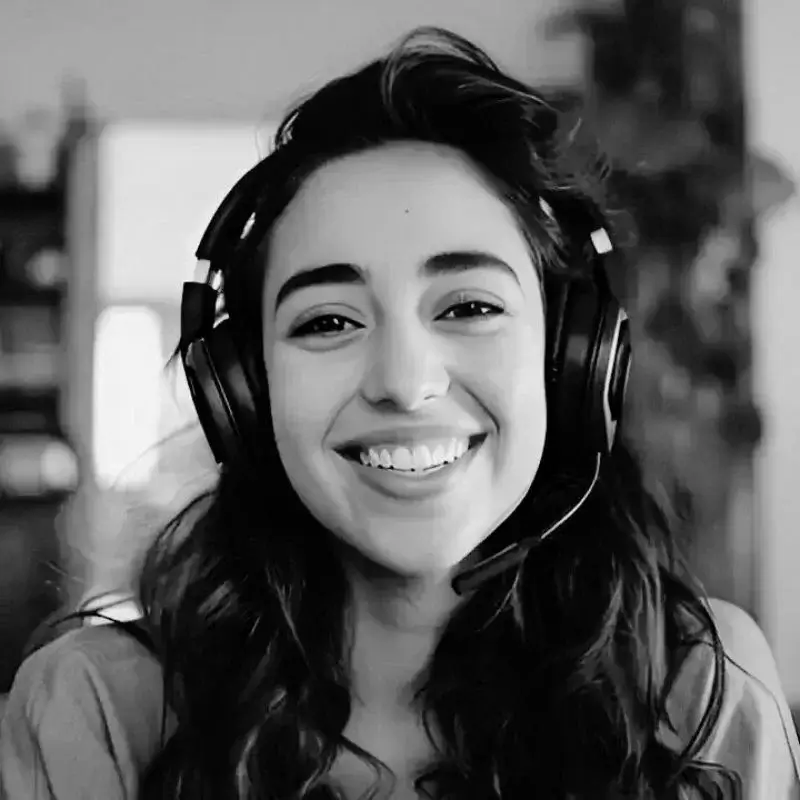 This image illustrates a team exploring communication platforms to understand how Indosoft’s flexible, unified architecture provides more capability and business growth potential than CallPage. Business team reviewing communication tools to compare Indosoft’s flexible platform with CallPage.