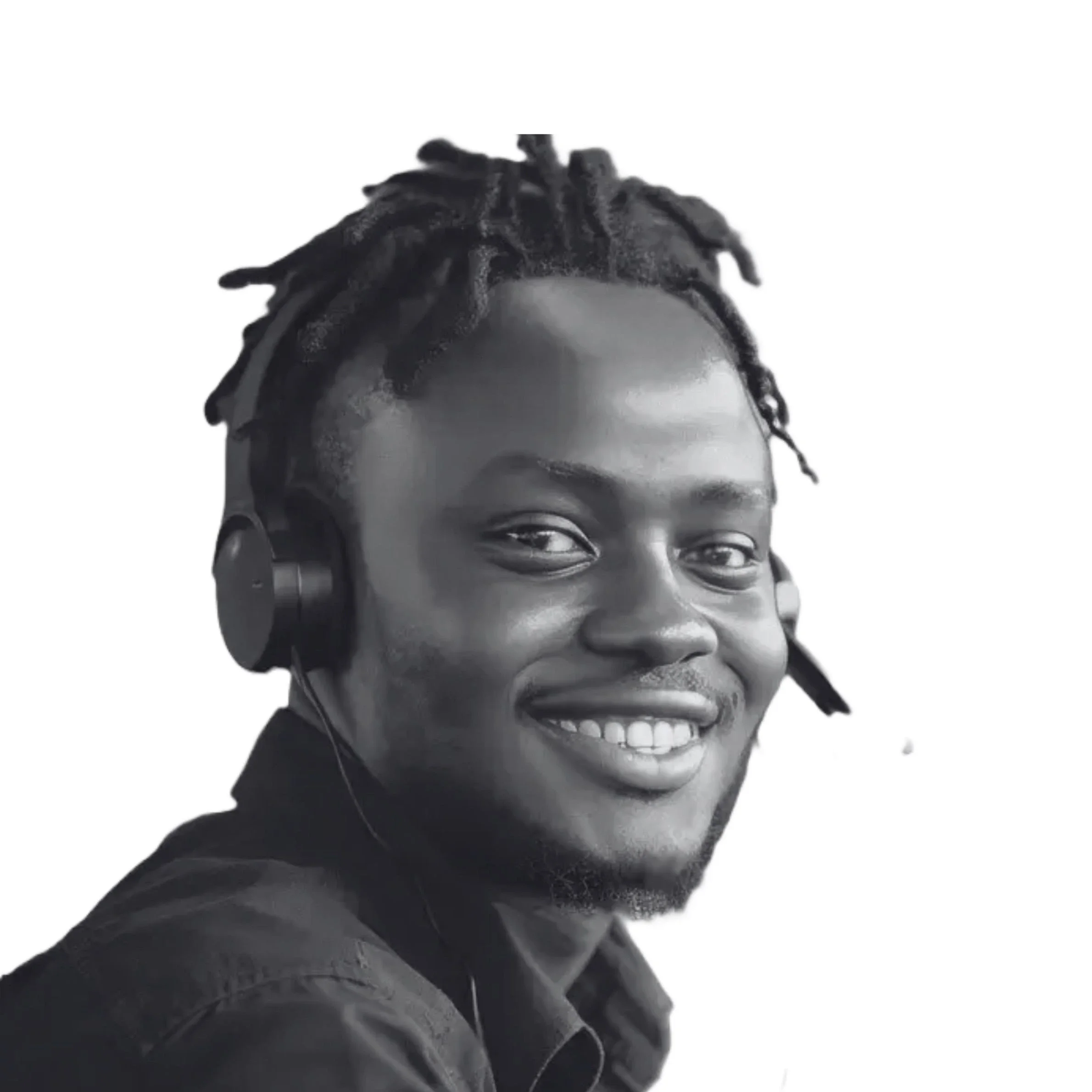 Featuring a friendly support agent wearing a headset, the visual emphasizes Indosoft’s superior engagement reliability and routing intelligence over Novocall. Customer service specialist with a headset, symbolizing Indosoft’s more reliable and adaptable engagement platform compared to Novocall.